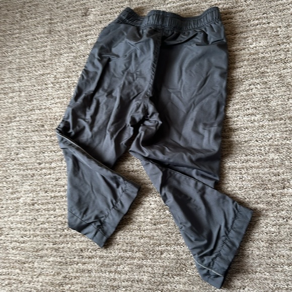 Tech style boys athletic pants grey lined drawstring waist sz xs 4 like new - Picture 2 of 3